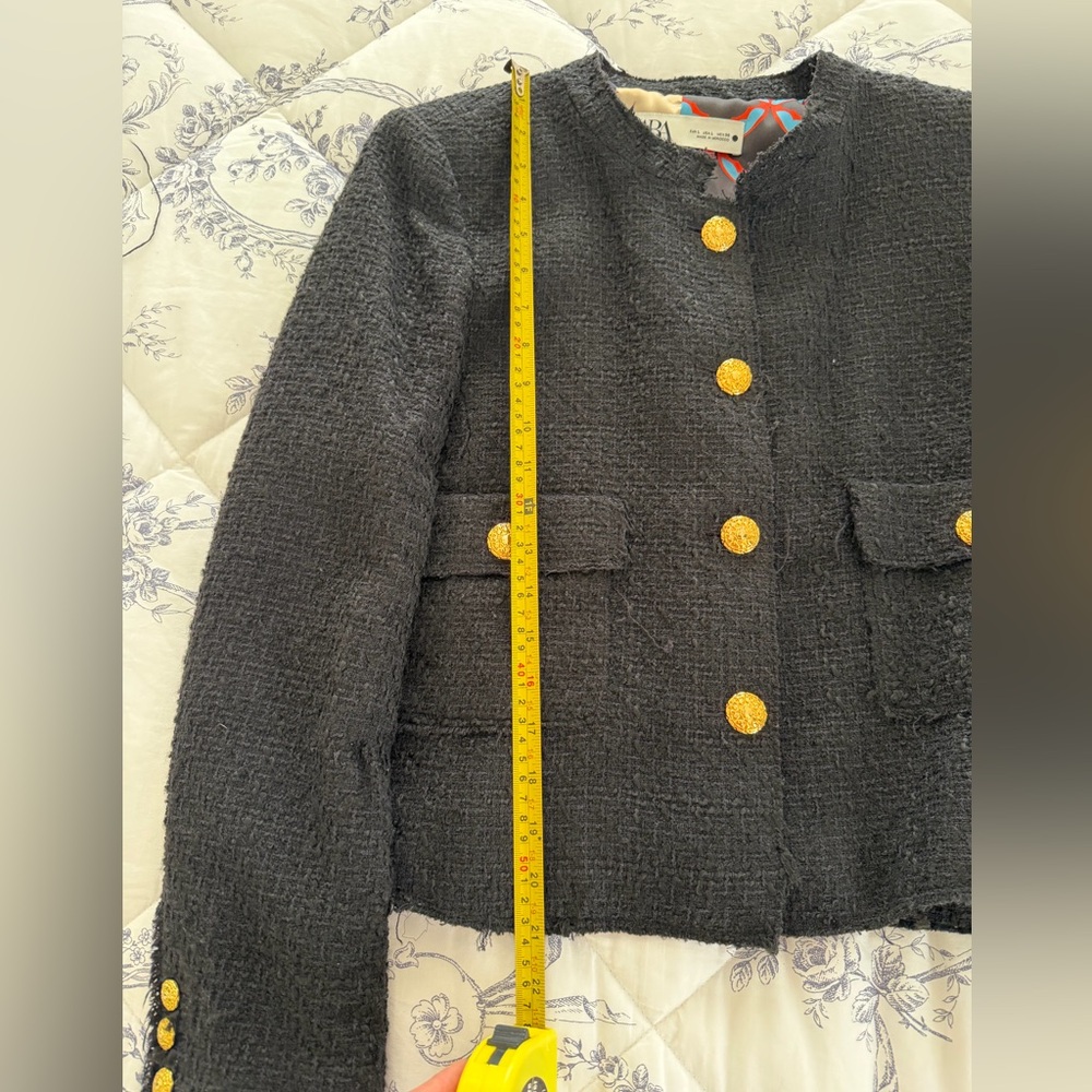 Zara Black Textured Blazer with Gold Accents - Picture 4 of 10